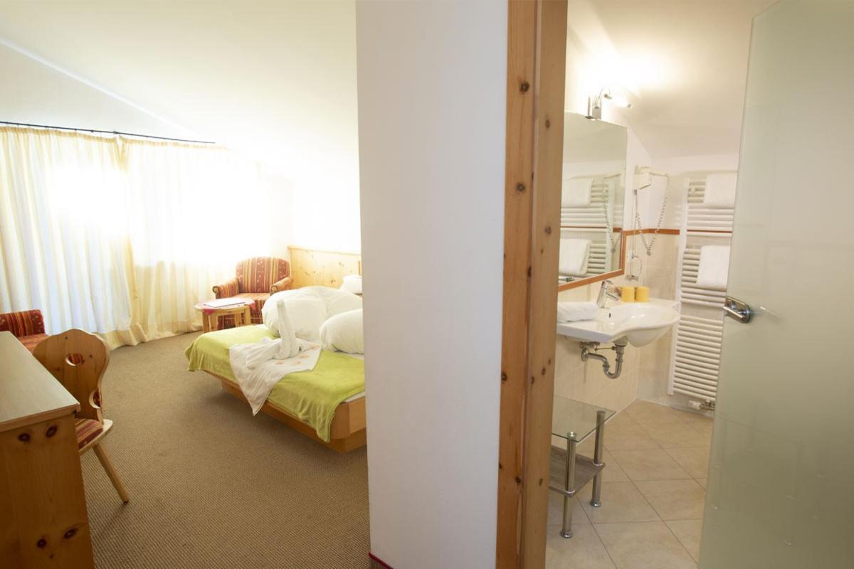 Hotel Vernagt Senales/Schnals Buitenkant foto